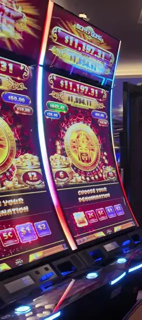 Money Gong cabinet in the Wonder of the Seas casino walkthrough.