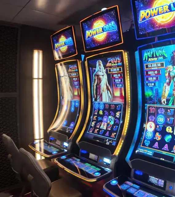 Zeus Power Link cabinet in the Wonder of the Seas casino walkthrough.