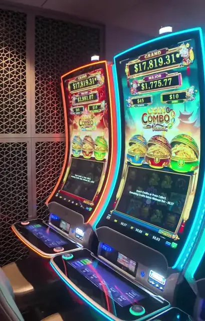 Coin Combo: Marvelous Peacock cabinet in the Wonder of the Seas casino walkthrough.