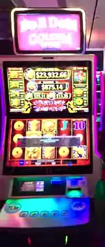 Da Ji Da Li Golden Wins cabinets in the Explorer of the Seas walkthrough.