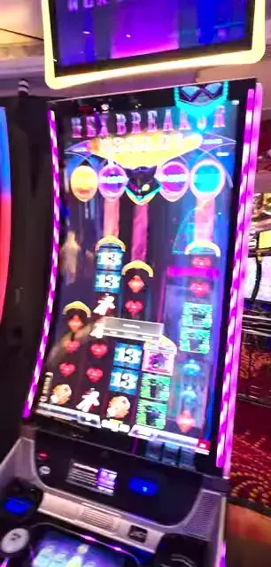 Hexbreaker 3 cabinets in the Explorer of the Seas walkthrough.
