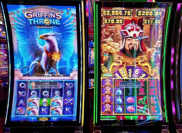Griffin’s Throne cabinets in the Freedom of the Seas walkthrough.