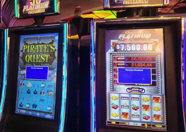 Slot cabinets showing Pirate’s Quest, Quick Hit Platinum aboard Jewel of the Seas.