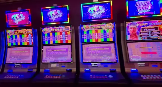 Spin It Grand, Quick Fire Jackpots cabinets in the Anthem of the Seas walkthrough.