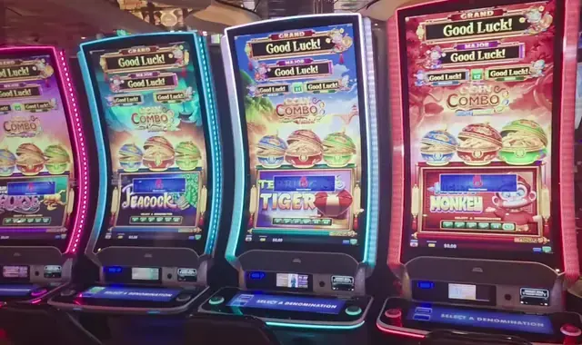 Coin Combo, Coin Combo: Perfect Peacock cabinets in the Allure of the Seas walkthrough.