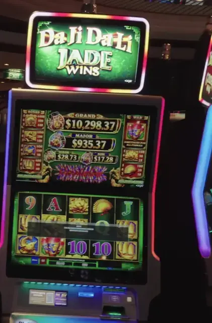 Da Ji Da Li: Jade Wins, Da Ji Da Li: Golden Wins cabinets in the Serenade of the Seas walkthrough.