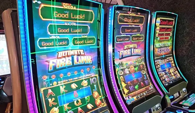 Ultimate Fire Link, Money Link: Power 4 cabinets in the Liberty of the Seas walkthrough.